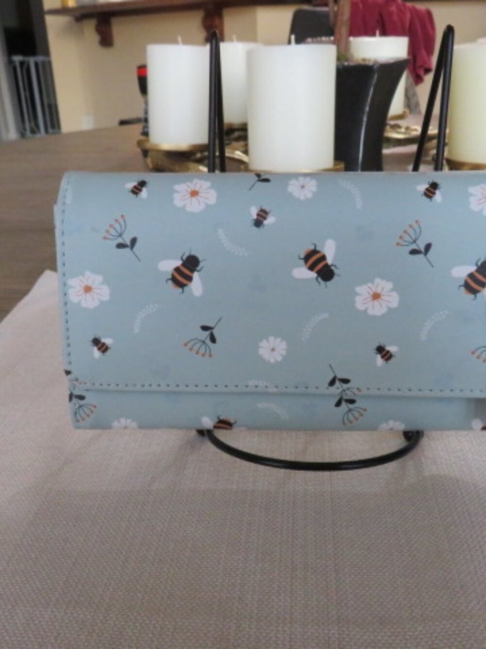 Mundi Wallet  7 1/2"x 4", Mint Green